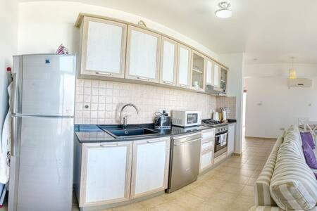 Joya Cyprus Mermaid Penthouse Apartment Agios Amvrosios  Luaran gambar